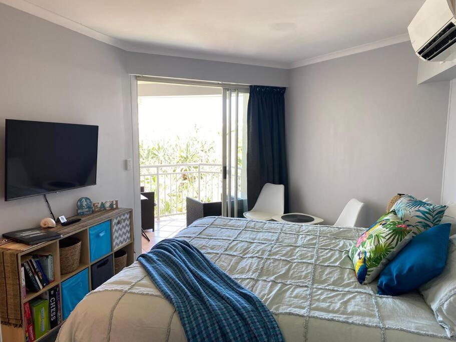 Alex Heads Beachfront Resort King Bed Studio Room อเล็กซันดรา เฮดแลนด์ ภายนอก รูปภาพ